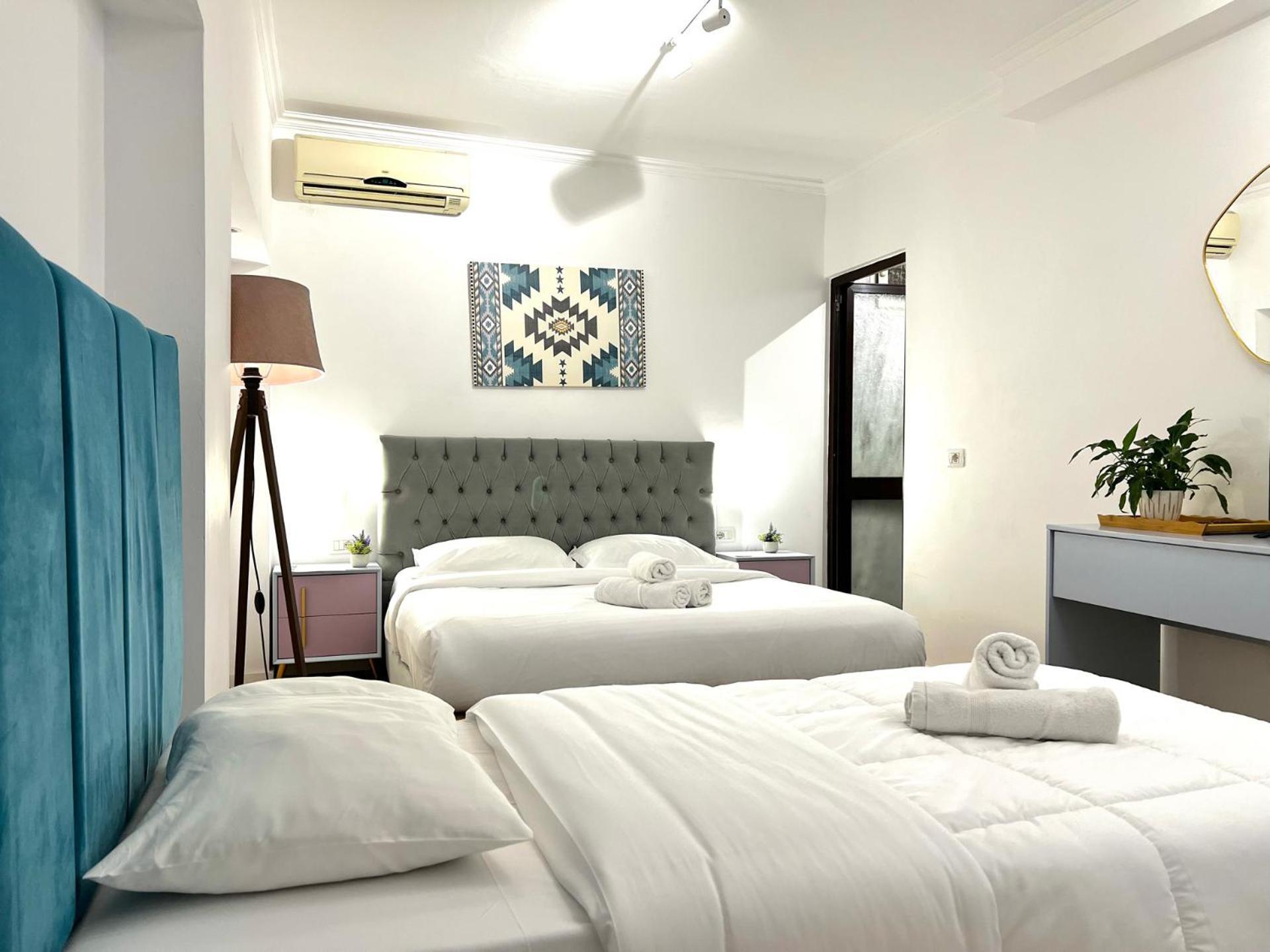 Tirana Square Hotel Ngoại thất bức ảnh